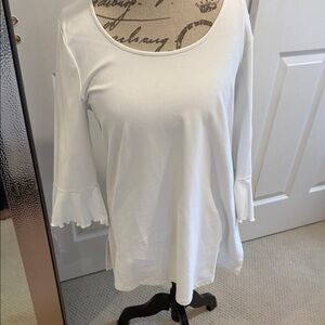 Chic White Flare Sleeve Women's Tunic